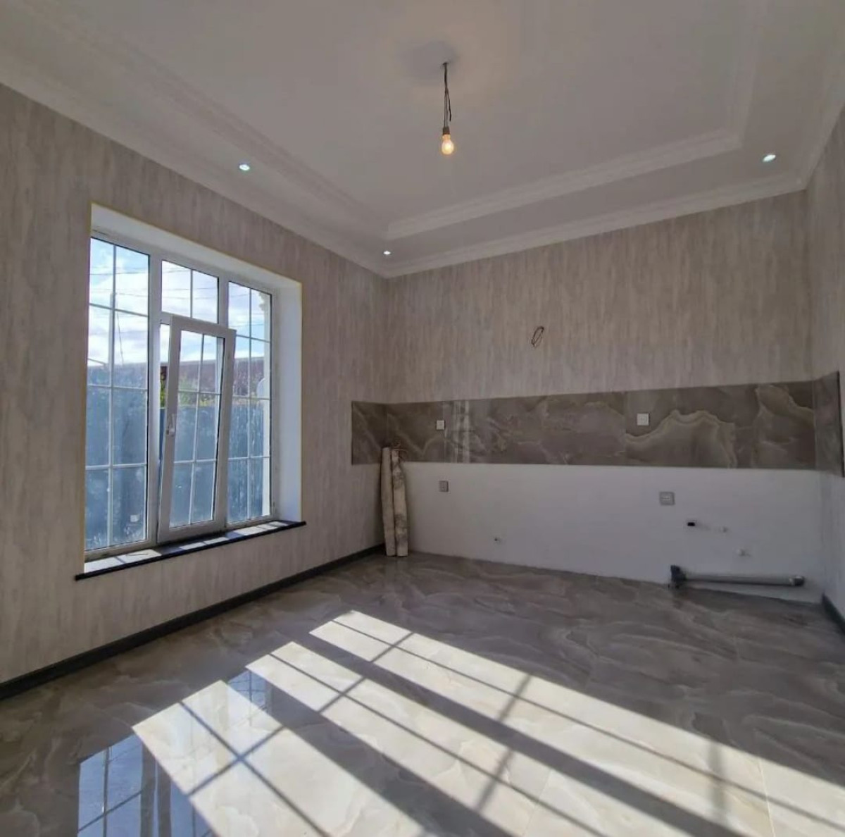 Heyet evi TECİLİ Abseron Rayon Saray qesebesinde alimler binanın