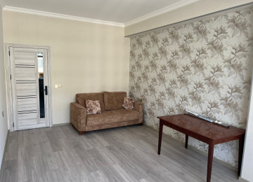 Xlrdalan AAAF PARK.Yeni təmir olunub. Ailəyə verilir.Nikah