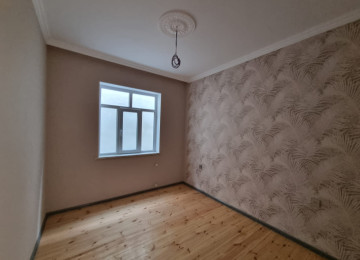 Zabrat Mehemmedli yolu daireye catmamis 2 sotda 120 kvm.4