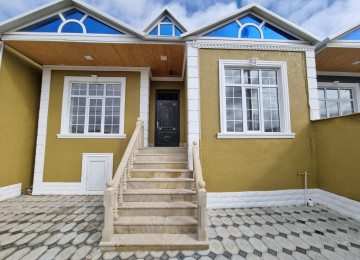 Zabrat Mehemmedli yolu daireye catmamis 2 sotda 120 kvm.4