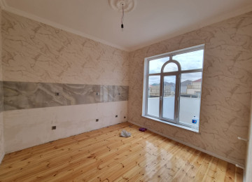 Zabrat Mehemmedli yolu daireye catmamis 2 sotda 120 kvm.4