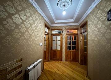 Ramana Gülçülükdə 2 sotda 90kvm.3 otaqli olan ev təcili