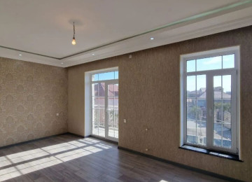 TECİLİ Abseron Rayon Saray qesebesinde alimler binanın