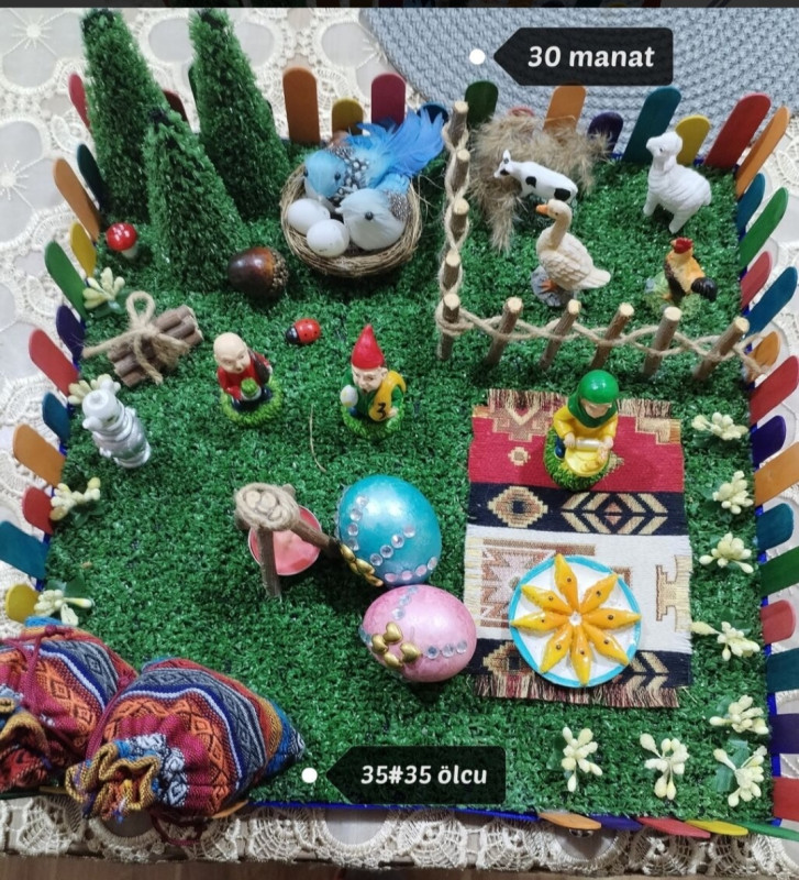 Bayram dekoru Novruz bayram dekoru. El işi.