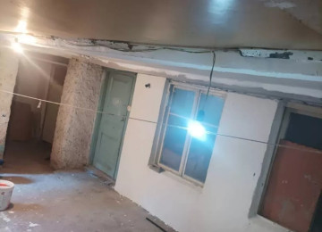 Kesle qesebesi Duz yola yaxin oba marketin yani 2 otagli ev