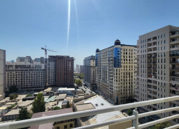 Azadlıq prosbekti 82 də 28 may metrosunun yanında.Yeni