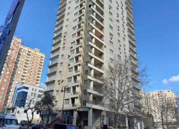 Azadlıq prosbekti 82 də 28 may metrosunun yanında.Yeni