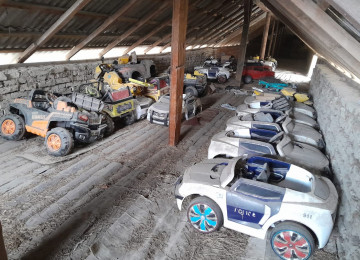 Ümumilikde 27 eded masindir.7 ededi ideal