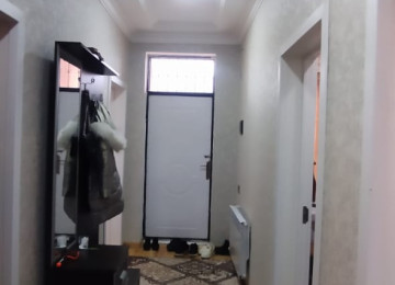 YASAYISLI EV SATILIR!Zabrat qes.307 sayli mektebe yaxin 2