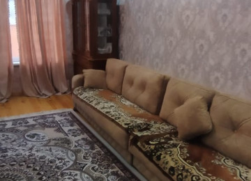 YASAYISLI EV SATILIR!Zabrat qes.307 sayli mektebe yaxin 2