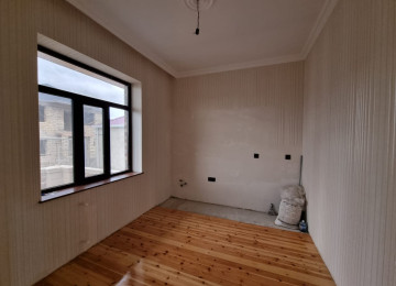 Zabrat qes.307 sayli mektebin yaxinliginda 2 sot yorpaq