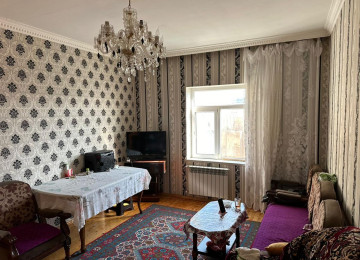 Ramana Gulculukdə 4 sot torpag sahəsində 3 otaglı kursulu