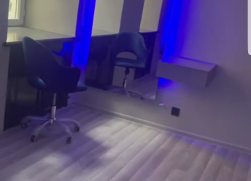 Sahil m. Torqovuda estetik mərkəzinən saç və dırnaq