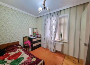 Zabrat 1 qesebesinde merkeze yaxın yerdə,marşurut