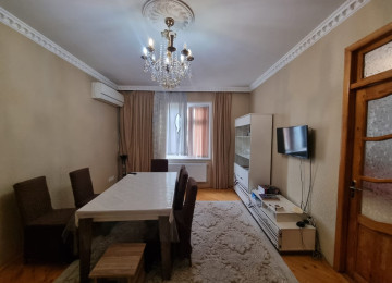 Zabrat 1 qesebesinde merkeze yaxın yerdə,marşurut