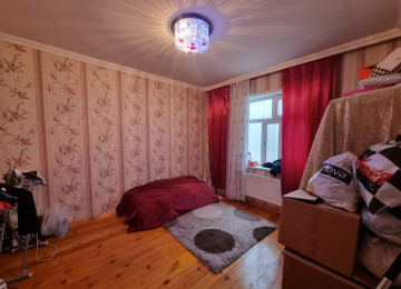 Zabrat 1 qesebesinde merkeze yaxın yerdə,marşurut