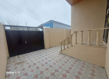 Bine Qesebesinde imam Həsən Məscitdən Sola Kanala Catmamiş