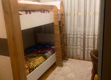 TƏCİLİ !!!Xətai rayonu General Şıxlinski küçəsi,Şəhərə VƏ