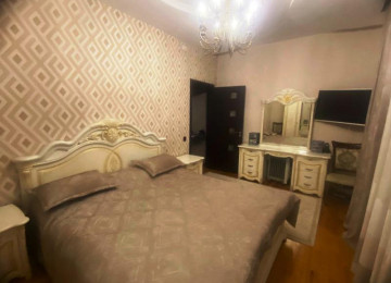 TƏCİLİ !!!Xətai rayonu General Şıxlinski küçəsi,Şəhərə VƏ