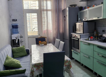 Nərimanov Metrosuna yaxın 3 otaqlı mənzil Lahiyə: -Yeni