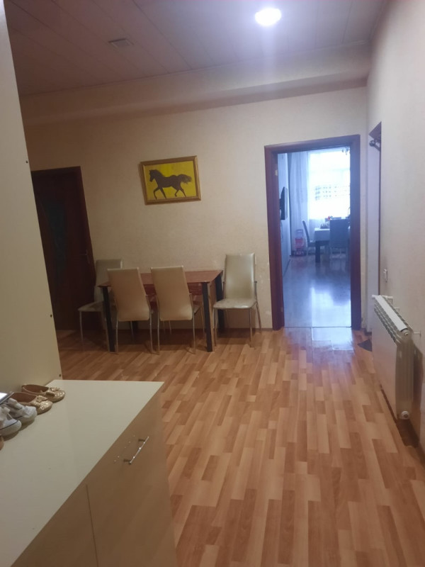 3 otaq menzil kiraye verlir Xlrdalada AAAF PARK yaxlqda 3 otaq radnoy 90Kv