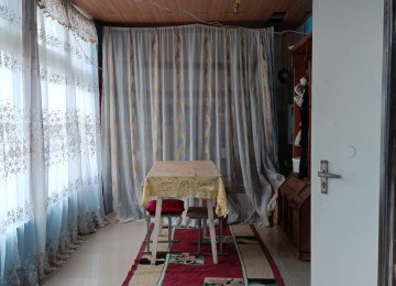 Ramana qesebeside Gulculuk yolunda,marşuruta yaxin yerde