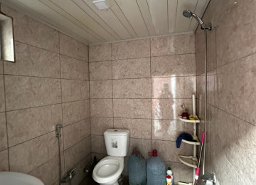 Zabrat 1 qesebesinde ATS yolunda şəxsi ev satılır.Teze