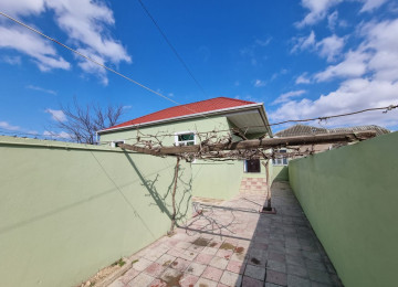 Zabrat qesebesinde marşurut yoluna lap az mesafede,teze