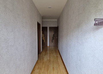 Zabrat qesebesinde marşurut yoluna lap az mesafede,teze