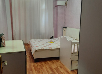 Xlrdalada AAAF PARK yaxlqda 3 otaq radnoy 90Kv