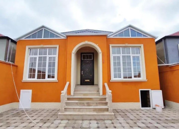 Ceyranbatan qəsəbəsində həyət evi satilir. Araz marketin