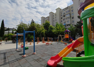 Xətai rayonu Əhmədli metrosuna 7-8 deqiqelik məsafədə,Bravo