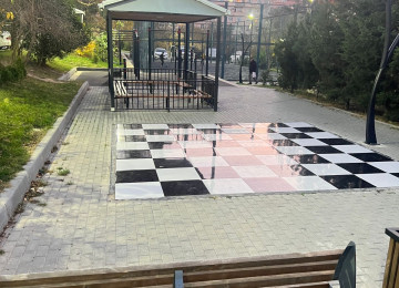 Xətai rayonu Əhmədli metrosuna 7-8 deqiqelik məsafədə,Bravo