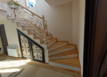 Savalan yasayis massivi 139 sayli marsrut yolundan 200 metr