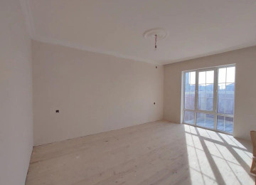 Suraxanı rayonu Hövsan qes. maşın bazarın arxasında 2 sotun