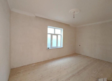 Suraxanı rayonu Hövsan qes. maşın bazarın arxasında 2 sotun