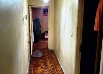 TƏCİLİ !!! Nizami rayonu Elşən Sülüeyamov küçəsi Neftçilər