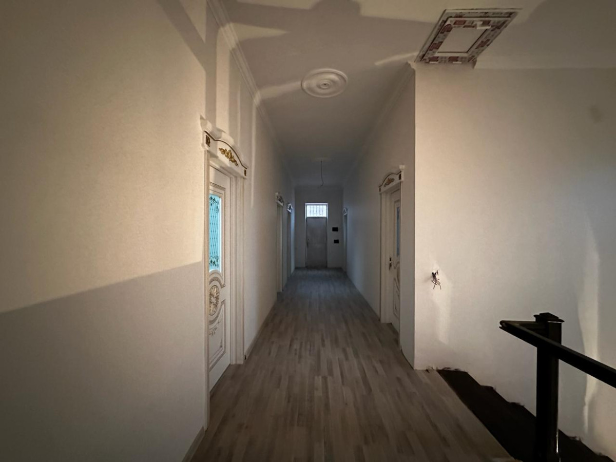 Mehemmedlide esas yola yaxin Məhəmmədli qəsəbəsində əsas şəhər yolundan 200 mt az