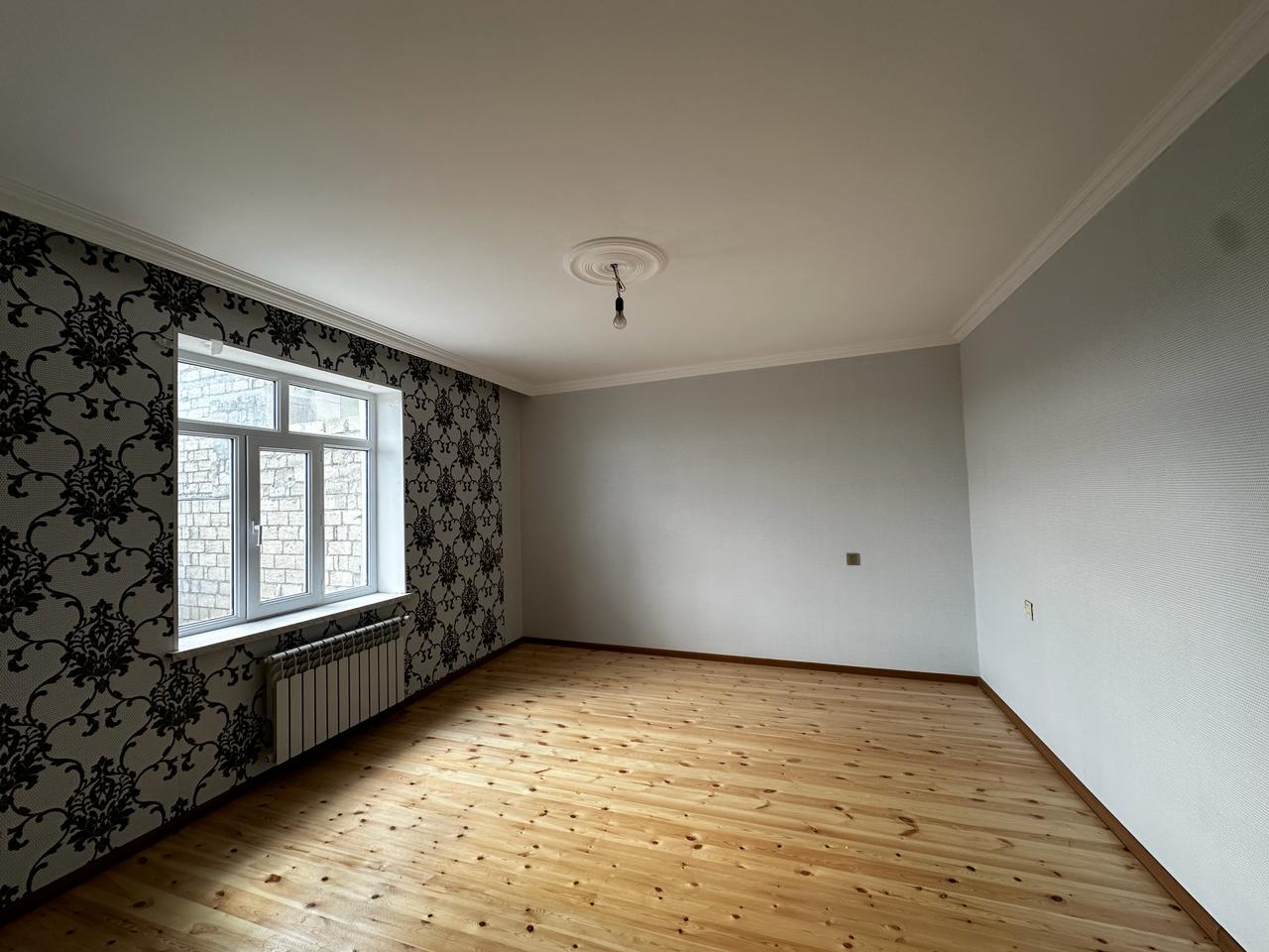 Zabrat Məhəmmədli yolunda dəmir yoluna yaxın 2 sotda