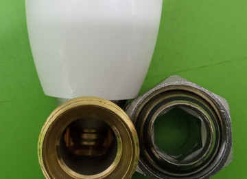 PETTİNAROLLİ-made in İtaly.! Ventil radiator Pettinaroli