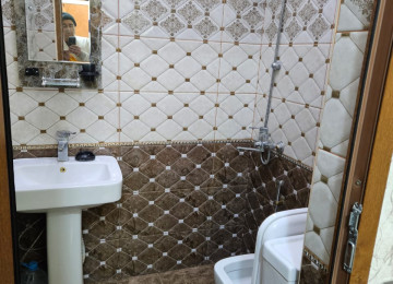 Xlrdalan Aaaf park bazarstore arkasında yerleşir. Tam