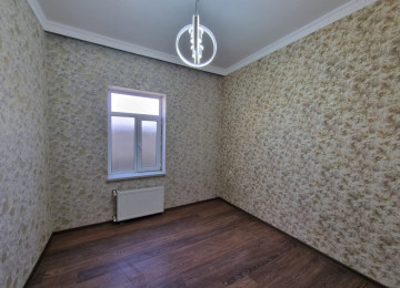 Maştaga ARAZ marketin yani 2 sotda 120 kvm.4 otaqli