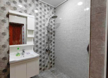 Suraxani rayonu Yeni Günəşli qes,AB massivi,Xaqlar