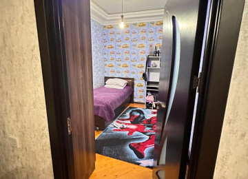 Xırdalan şəhəri,AaafPark yaşayış kompleksində,4 mərtəbəli