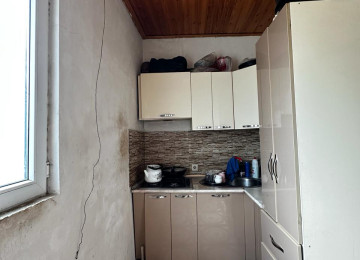 Zabrat 1qesebesinde 307 saylı mektebe yaxın yerde,198 nom