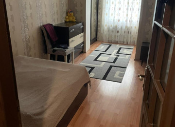 TƏCİLİ!!!.Hizami rayony Keşlə qəsəbəsində 3 otaqlı