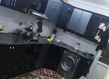 TƏCİLİ!!!.Hizami rayony Keşlə qəsəbəsində 3 otaqlı