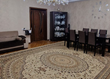 TƏCİLİ!!.Hizami rayony Keşlə qəsəbəsində 4 otaqlı Lenınqrad