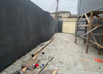 Xırdalan şəhəri,İcra Hakimiyyətinin yaxınlığında,2 sotda