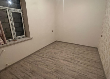 Xırdalan şəhəri,İcra Hakimiyyətinin yaxınlığında,2 sotda